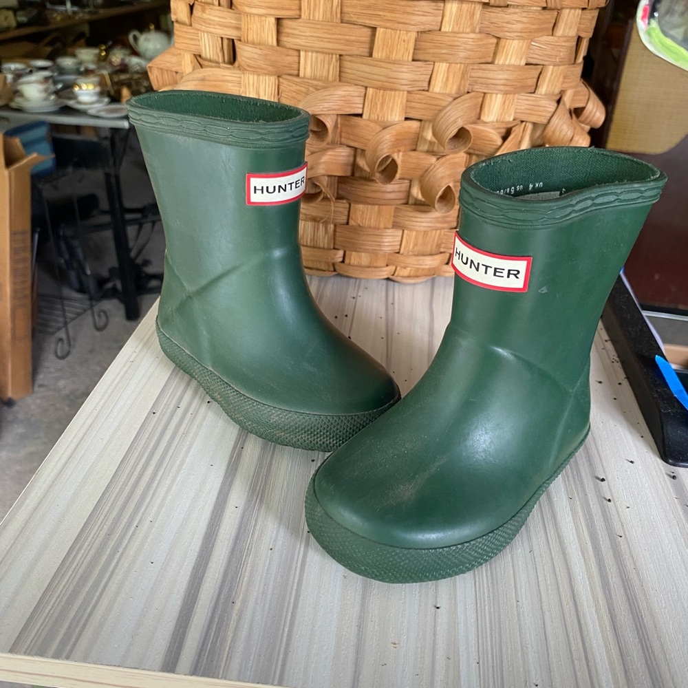 Hunter forest green rain boot